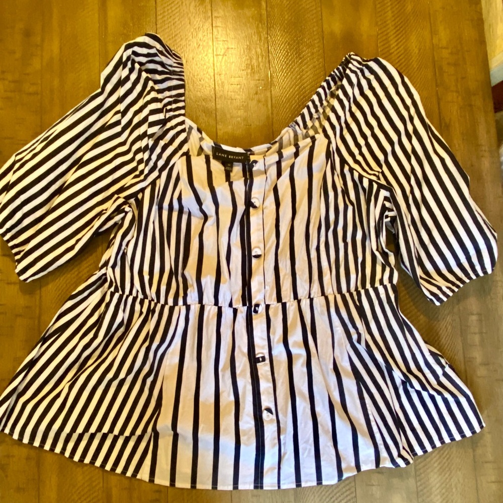 Lane Bryant Top in black & white stripes